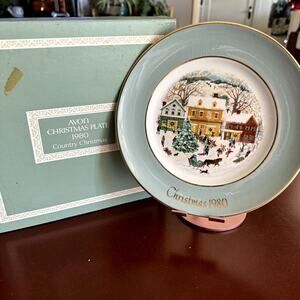 Avon Christmas Plate Series Eighth Edition "Country Christmas" 1980